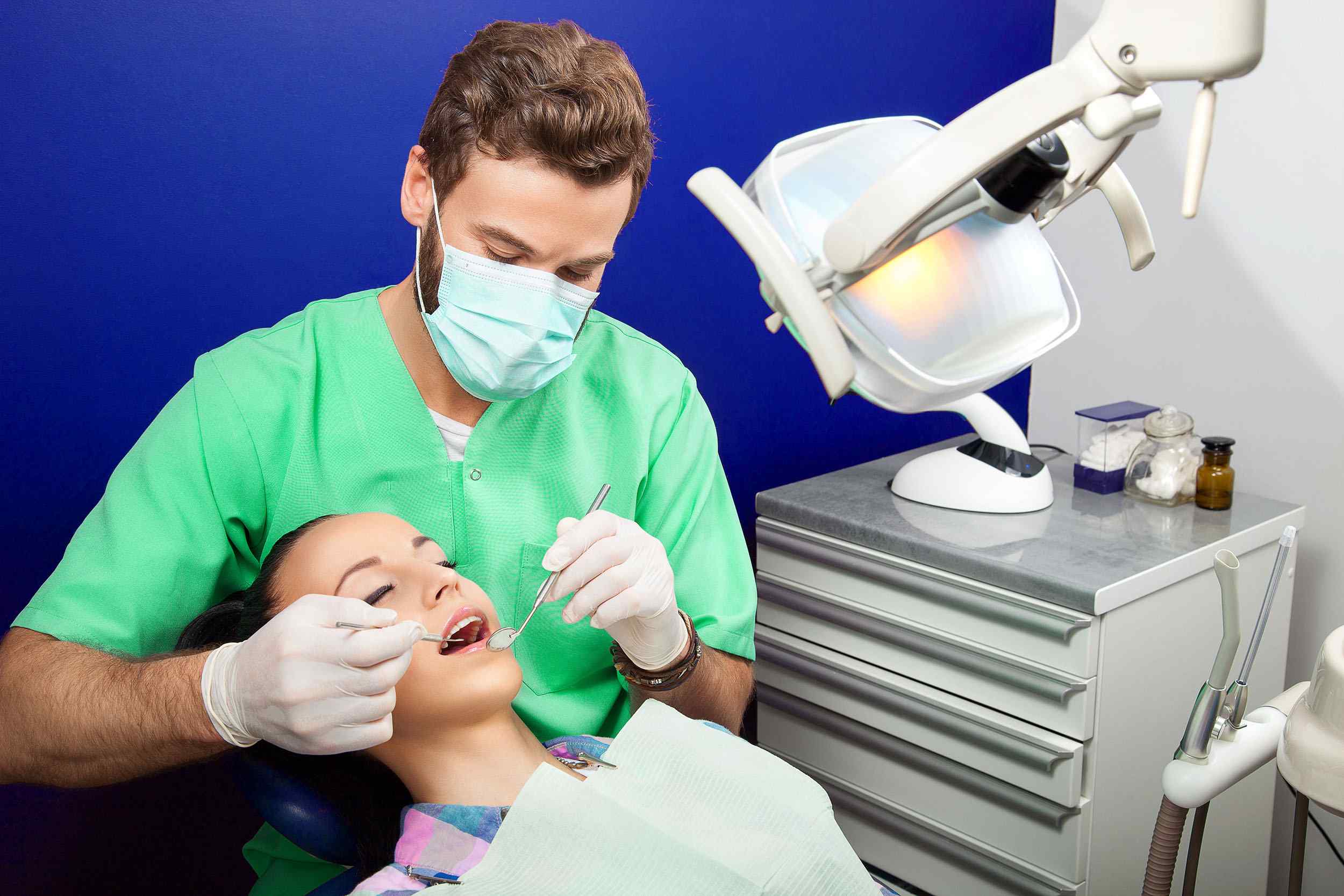 https://monolit.internettasarimi.com/wp-content/uploads/2020/02/img-doctor.jpg